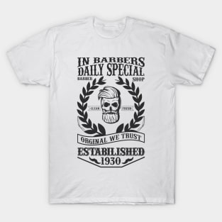 Barber Design In Barbers Daily 72 T-Shirt